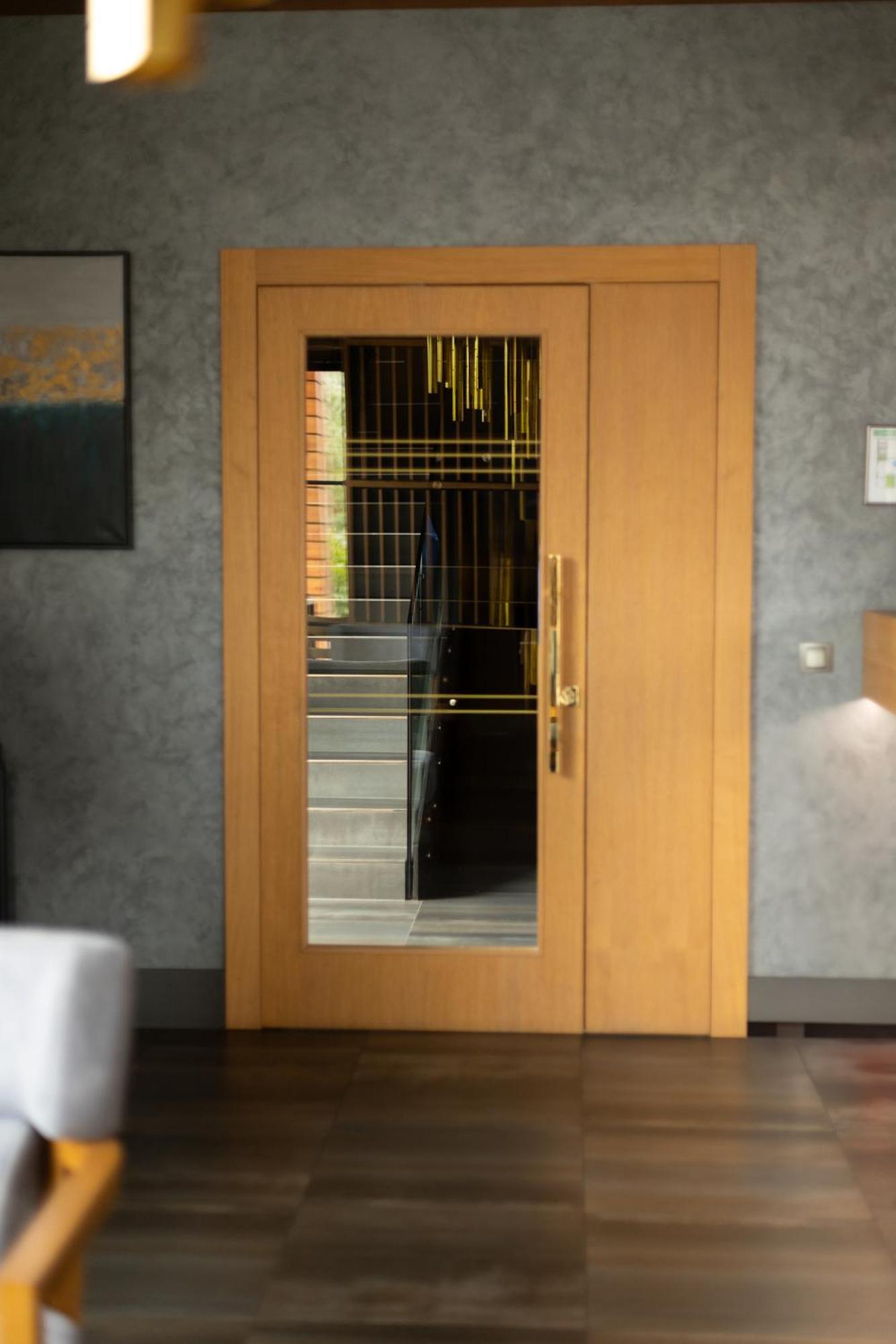 Gazda Hotel&Restaurant - Self Chek-In Jesenice  Bagian luar foto